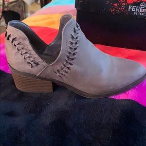 Short boots Fergalicious